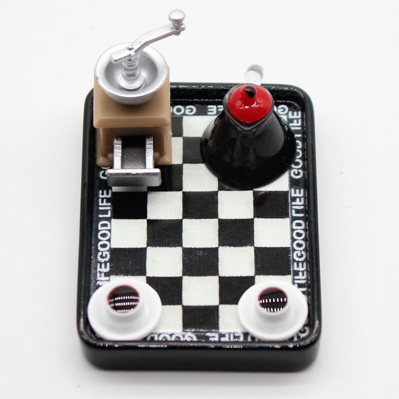 Dollhouse Miniature Coffee Mak - Coffee Maker 评论和价格